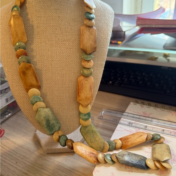 Jewelry - Handcrafted Multicolor Beaded Necklace